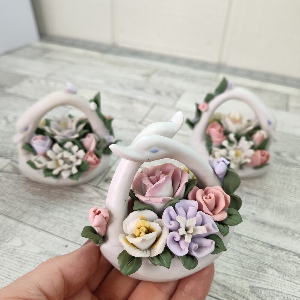 Set of 3 Floral Basket Ceramic Swan Figurines Table Decor Bridal Shower Accent - Picture 2 of 12